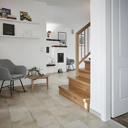 Semesterbostad Elsa 180 Qm Rust