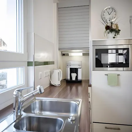 Semesterbostad Elsa 180 Qm