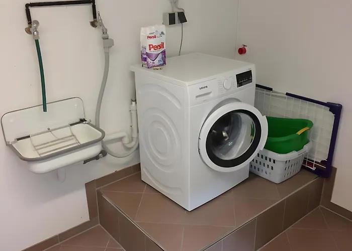 Elsa 180 Qm Nyaraló Rust