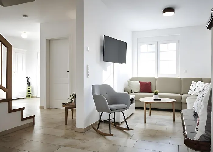 Elsa 180 Qm Nyaraló Rust